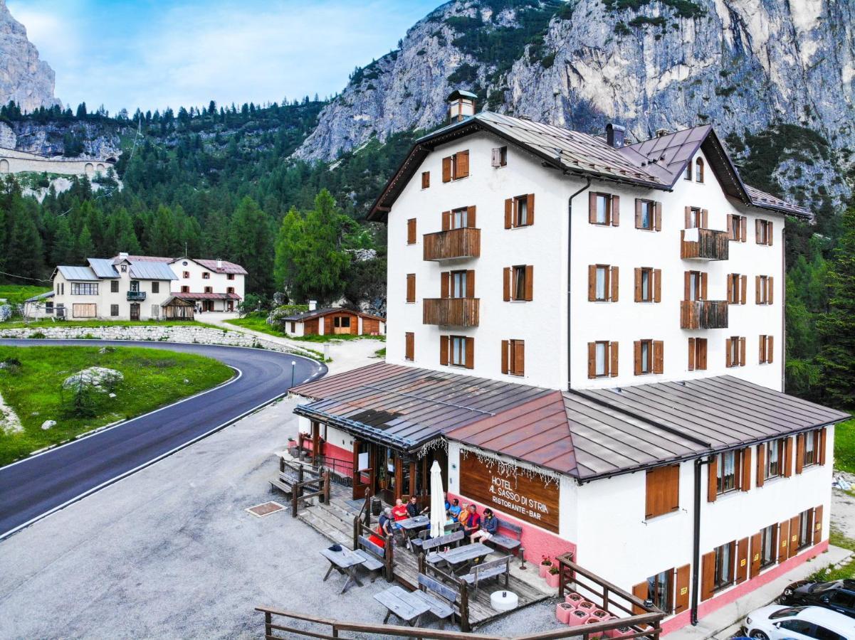 Hotel Al Sasso Di Stria Andraz Екстер'єр фото