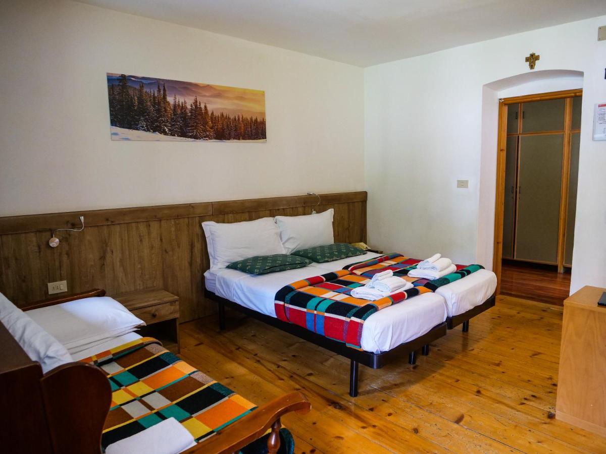 Hotel Al Sasso Di Stria Andraz Екстер'єр фото
