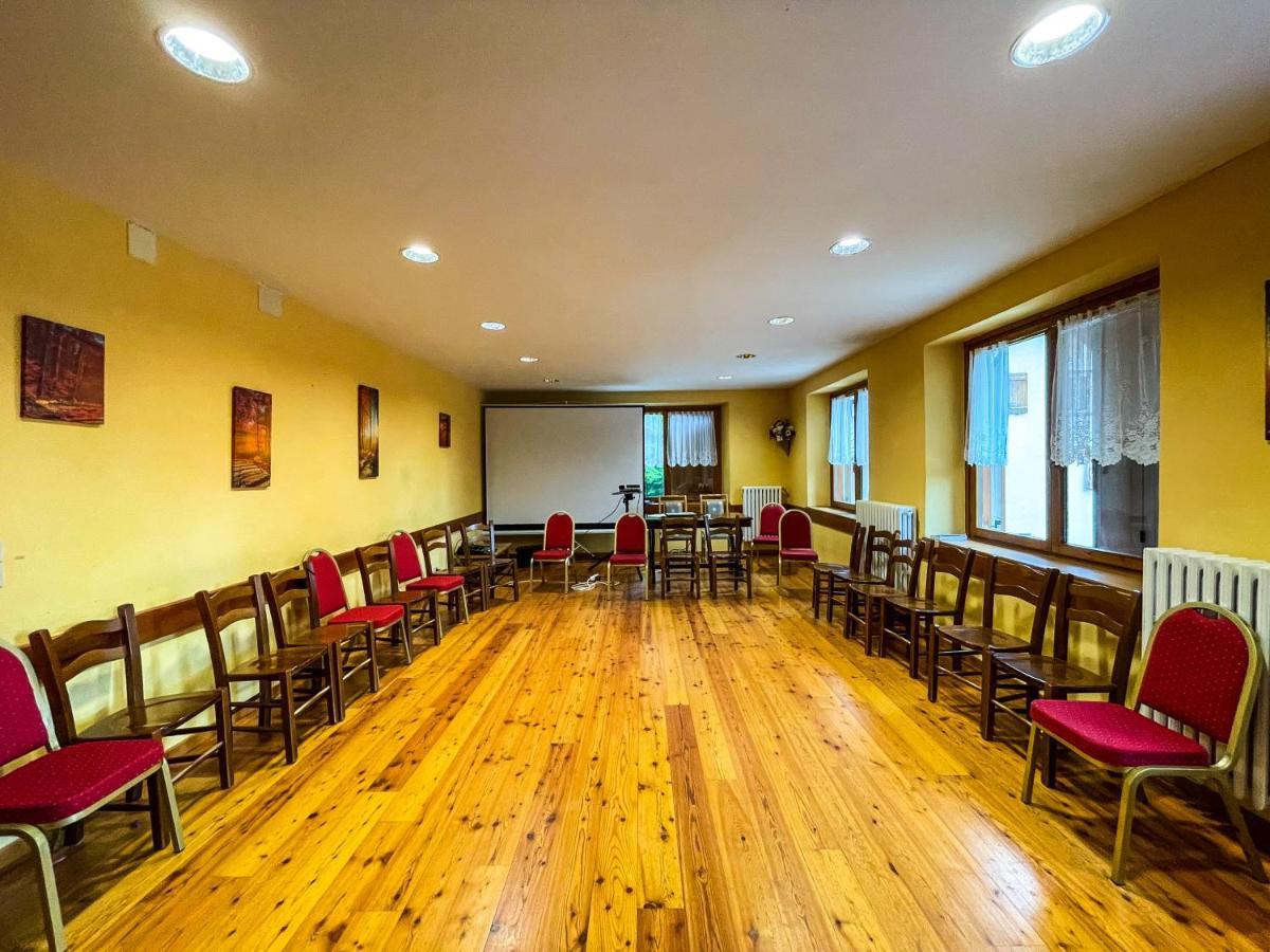 Hotel Al Sasso Di Stria Andraz Екстер'єр фото