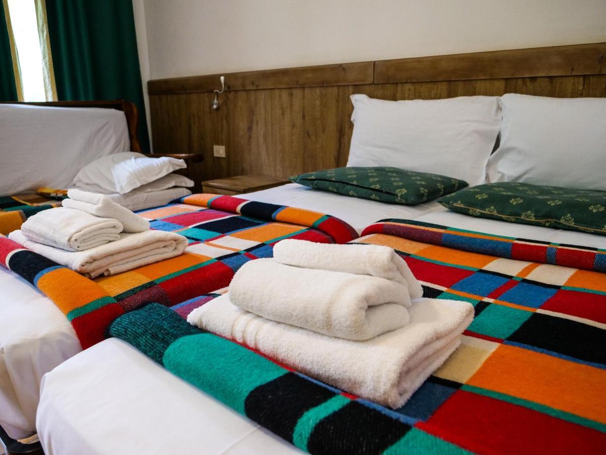Hotel Al Sasso Di Stria Andraz Екстер'єр фото