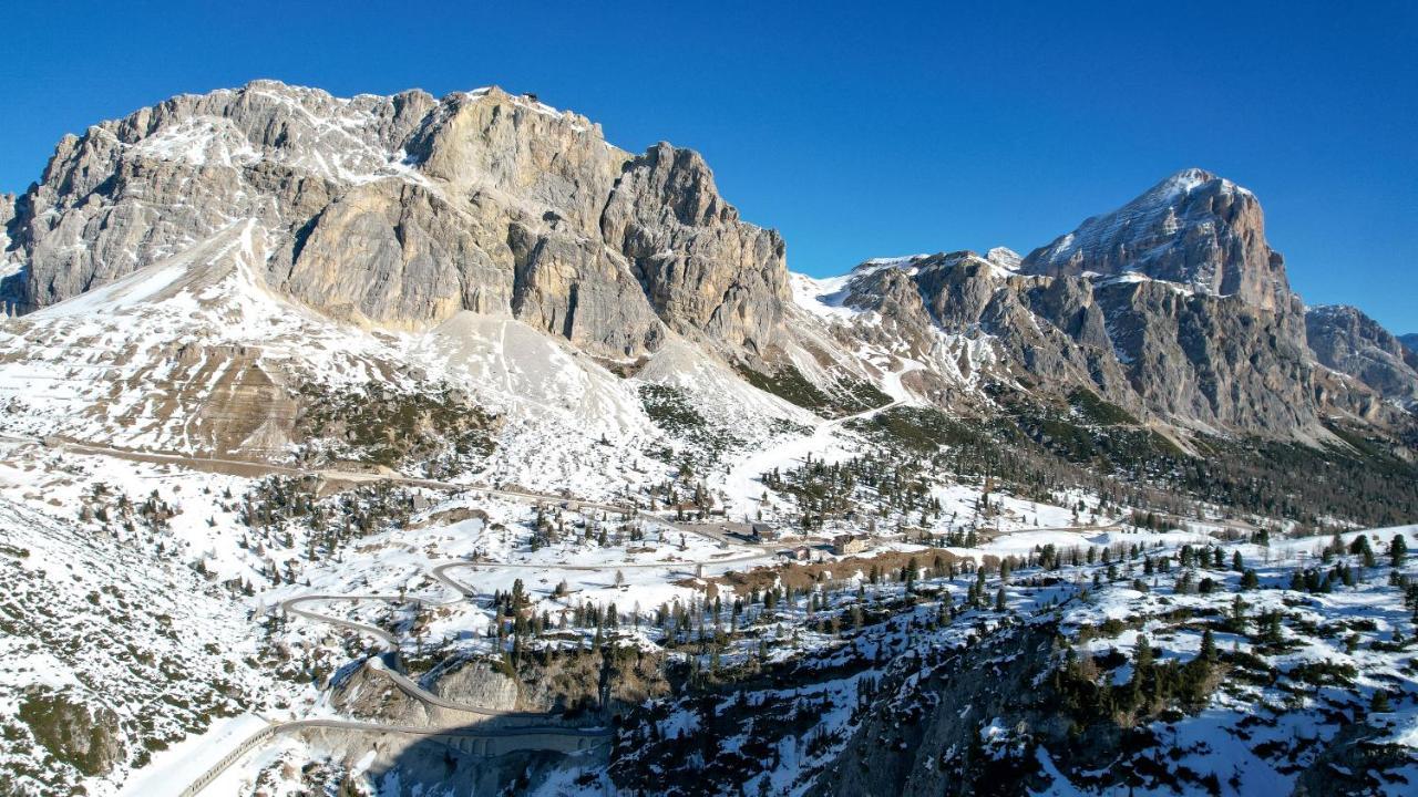 Hotel Al Sasso Di Stria Andraz Екстер'єр фото