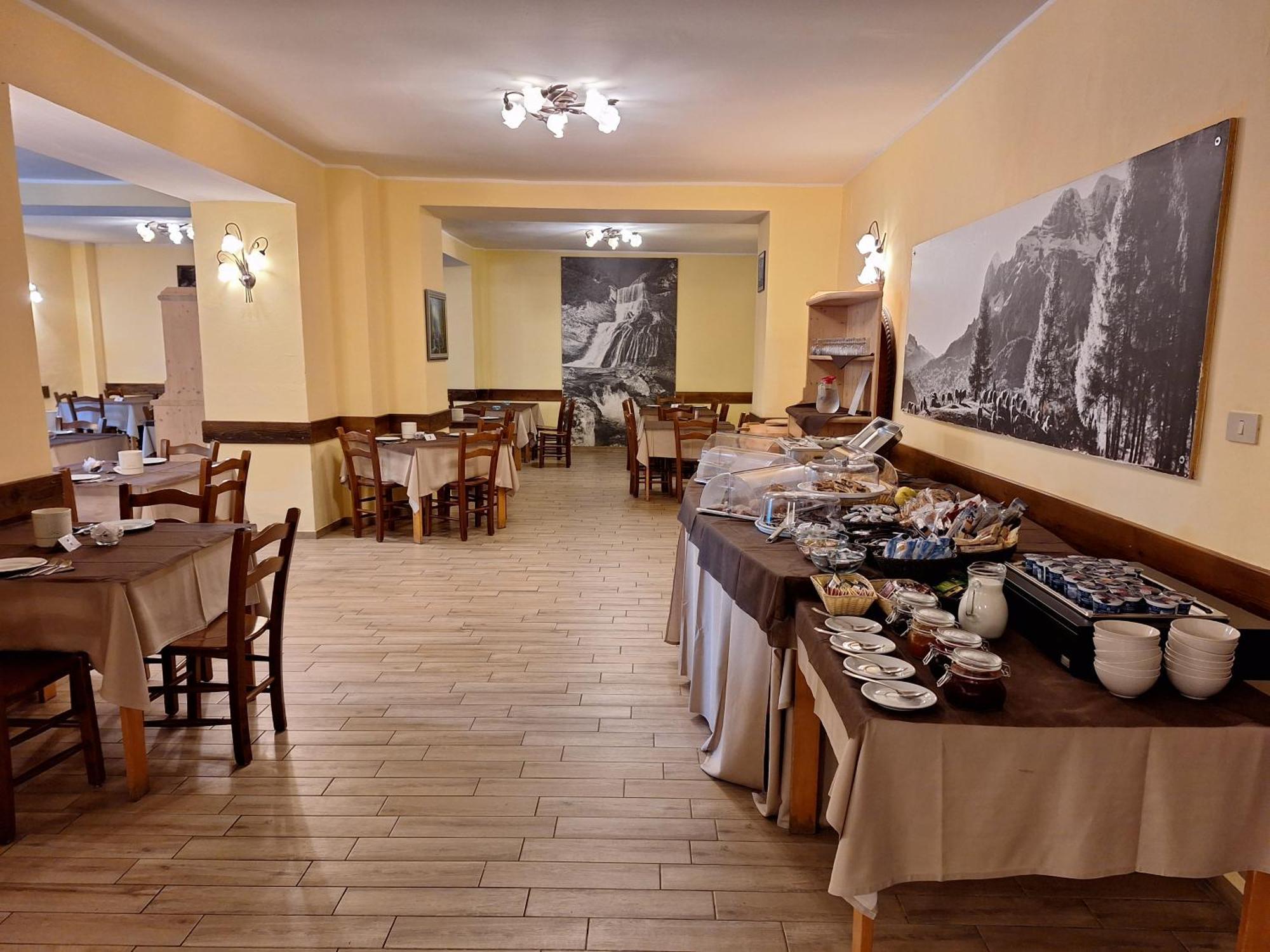 Hotel Al Sasso Di Stria Andraz Екстер'єр фото